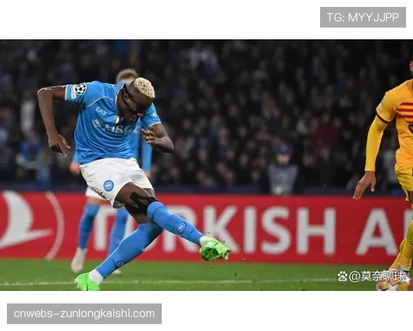 萨索洛3-3佛罗伦萨,一场对攻战后双方主帅均强调“需改进防守组织” 萨索洛3-3佛罗伦萨,一场对攻战后双方主帅均强调“需改进防守组织”